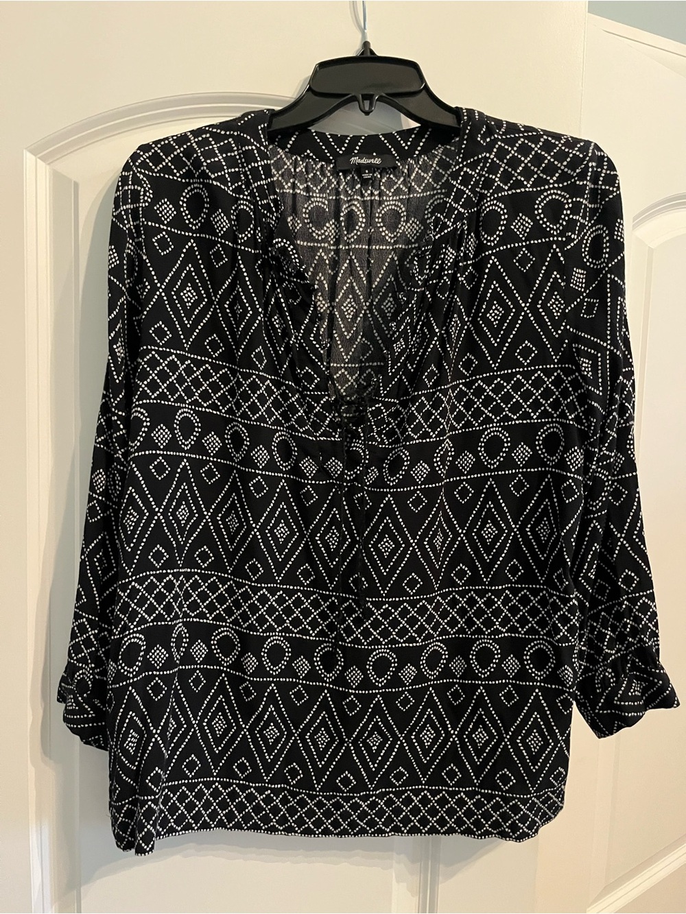 Madewell Black & White Geometric V-Neck Tunic